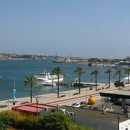 Hostal Alameda