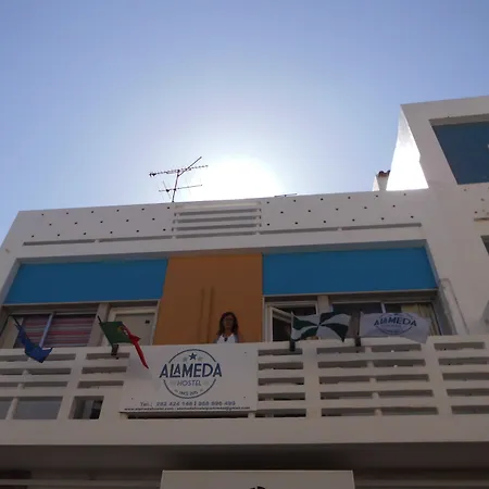 Alameda بيت شباب