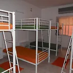 Alameda Hostel *