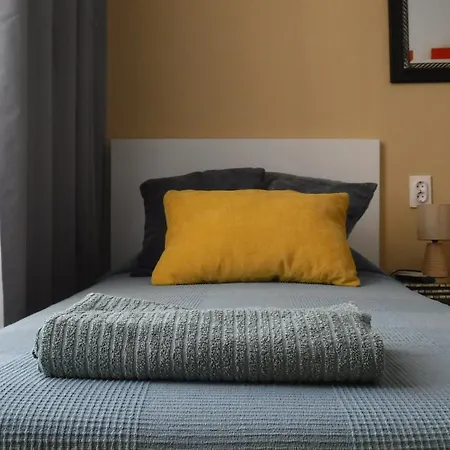 Alameda Hostel *